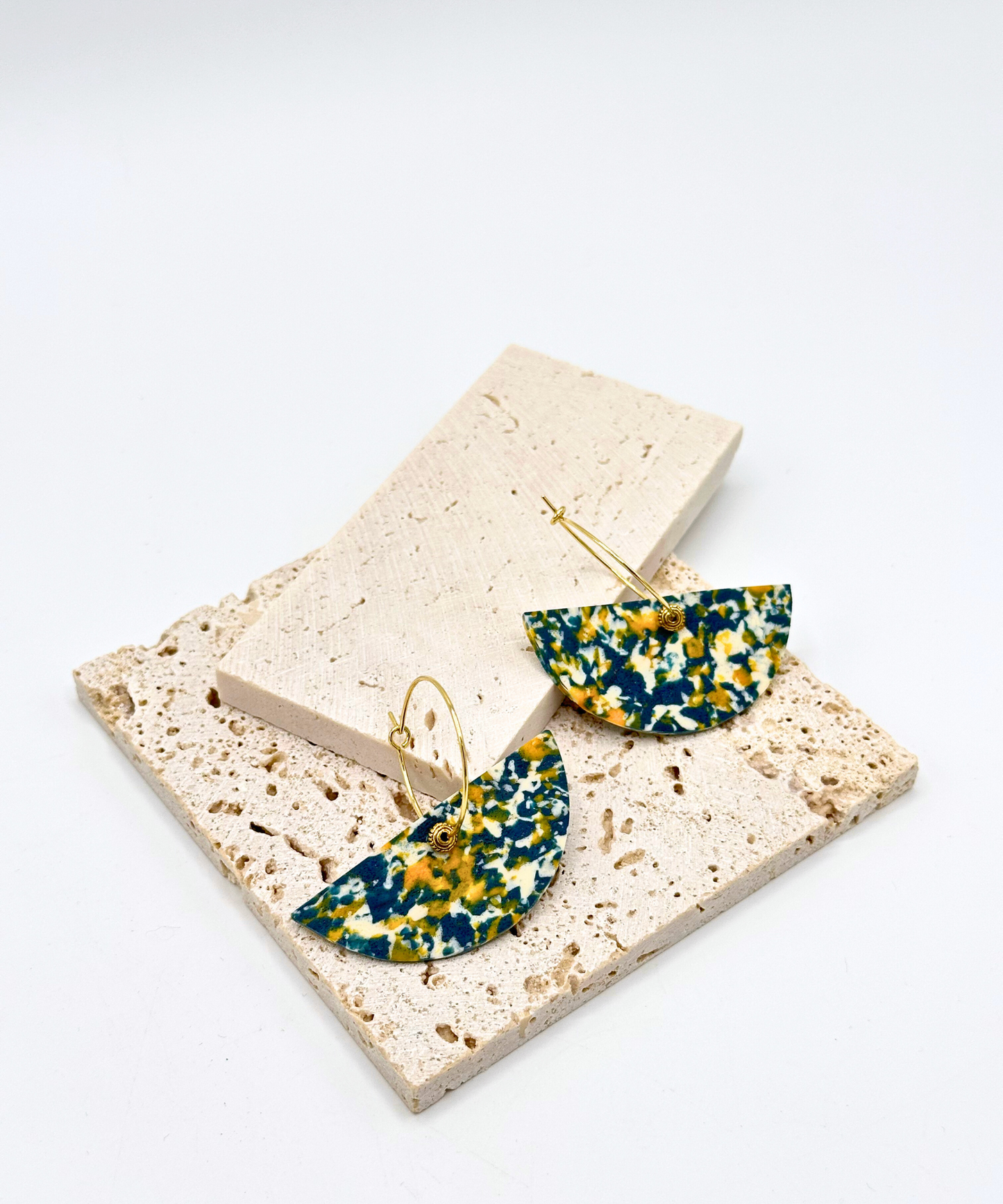 Gold-plated earrings with a modern-traditional design (crescent moon, blue)