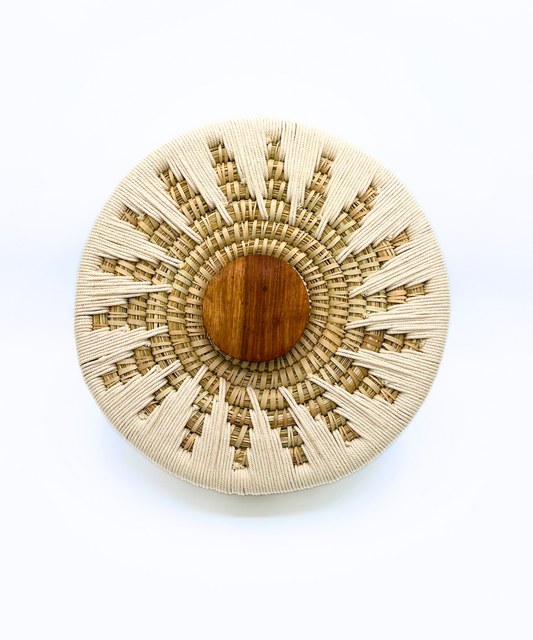 Handgeflochtende Körbe (naturell)