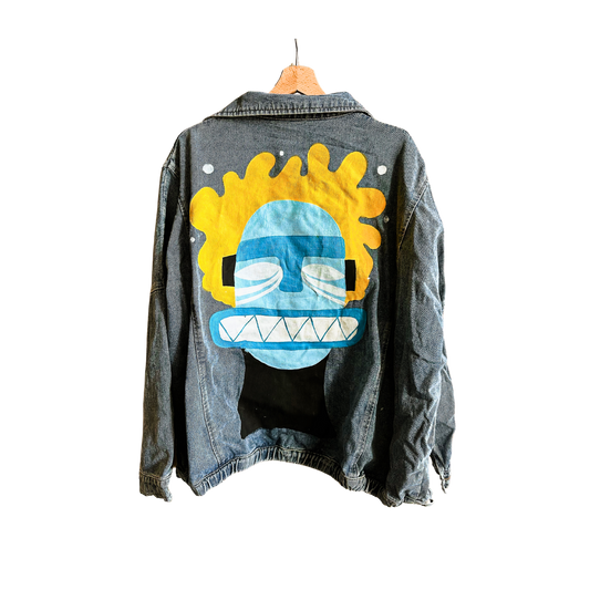 Handbemalte, Upcycled Jeansjacken mit Maskendesign (blaue Maske)